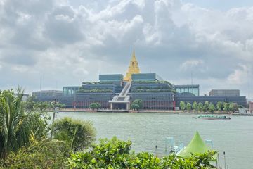 Land for sale in Bang O, Bangkok near MRT Bang O
