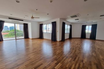 3 Bedroom Condo for rent in Baan Suan Plu, Thung Maha Mek, Bangkok