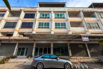 Commercial for sale in Surasak, Chonburi