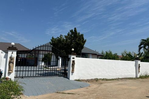 2 Bedroom House for Sale or Rent in San Phak Wan, Chiang Mai