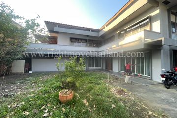 5 Bedroom Commercial for rent in Phra Khanong Nuea, Bangkok near BTS Phra Khanong