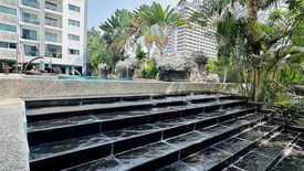 2 Bedroom Condo for sale in Club Royal, Na Kluea, Chonburi