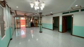 4 Bedroom House for rent in Chom Phon, Bangkok near MRT Lat Phrao