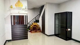 4 Bedroom Townhouse for sale in Prachathipat, Pathum Thani