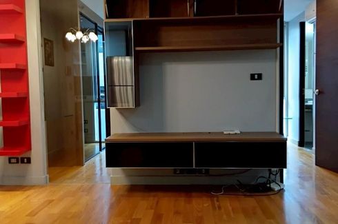 2 Bedroom Condo for sale in Quad Silom, Silom, Bangkok near BTS Chong Nonsi