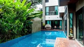 5 Bedroom Villa for sale in Khlong Tan Nuea, Bangkok near BTS Phrom Phong