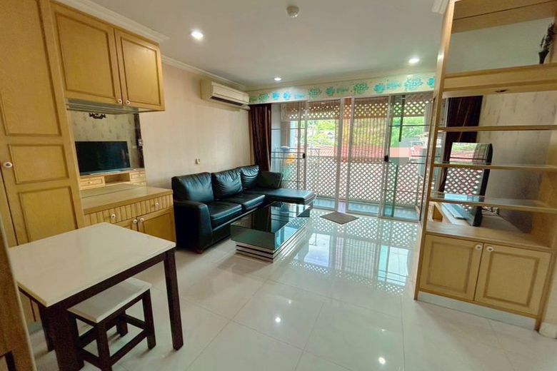 1 Bedroom Condo