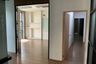 Commercial for rent in Khlong Tan Nuea, Bangkok near BTS Ekkamai