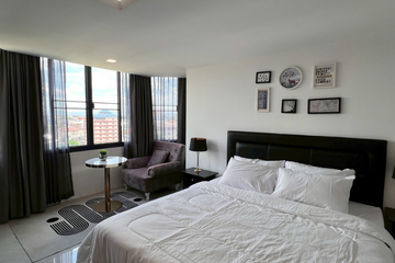 2 Bedroom Condo for sale in Nakornping City View Condo, Chang Phueak, Chiang Mai