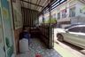 3 Bedroom Townhouse for sale in Khlong Maduea, Samut Sakhon