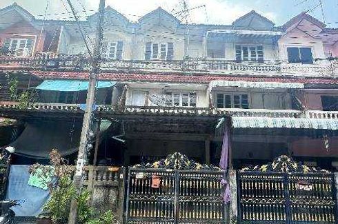 3 Bedroom Townhouse for sale in Bang Khun Thian, Bangkok