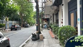 3 Bedroom Commercial for Sale or Rent in Silom, Bangkok near BTS Surasak