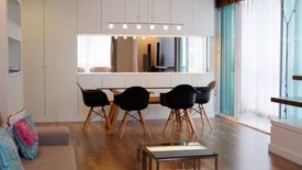 2 Bedroom Condo for rent in The Rajdamri, Pathum Wan, Bangkok near BTS Ratchadamri