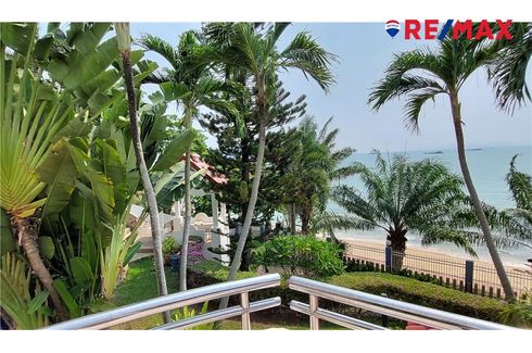 3 Bedroom Condo for sale in Baan Rimpha, Na Kluea, Chonburi