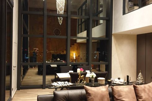 1 Bedroom Condo for rent in The Lofts Asoke, Khlong Toei Nuea, Bangkok near MRT Phetchaburi