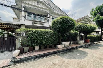 4 Bedroom House for sale in Tha Raeng, Bangkok