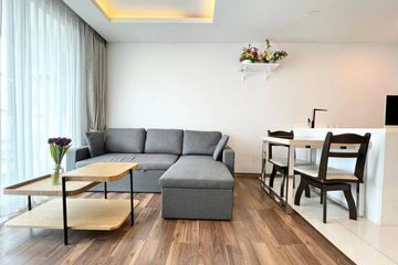 1 Bedroom Condo for sale in The Peak Towers, Nong Prue, Chonburi