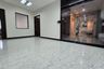 Office for rent in Khlong Toei, Bangkok near BTS Asoke