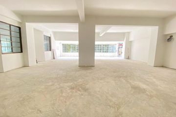 Commercial for rent in Khlong Toei Nuea, Bangkok near MRT Sukhumvit