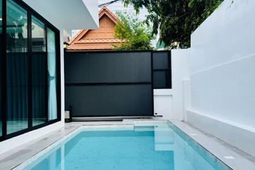 5 Bedroom Villa for sale in Chonburi