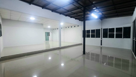 4 Bedroom Townhouse for sale in Wat Phrik, Phitsanulok