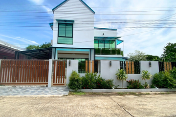 3 Bedroom House for sale in Phlai Chumphon, Phitsanulok