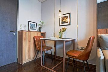 1 Bedroom Condo for rent in The Lumpini 24, Khlong Tan, Bangkok near BTS Phrom Phong