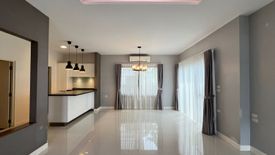4 Bedroom House for sale in Manthana Srinakarindra-Bangna, Bang Kaeo, Samut Prakan