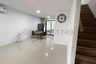 3 Bedroom Townhouse for rent in Bang Phli Yai, Samut Prakan