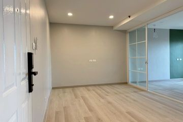 1 Bedroom Condo for sale in Nong Bon, Bangkok near MRT Si Udom