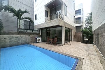 4 Bedroom Townhouse for sale in Sam Sen Nai, Bangkok near BTS Saphan Kwai