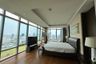 3 Bedroom Condo for sale in Lumpini, Bangkok near BTS Ratchadamri