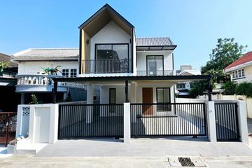 3 Bedroom House for sale in Bang Chak, Bangkok near BTS Punnawithi