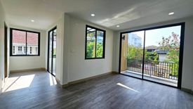3 Bedroom House for sale in Bang Chak, Bangkok near BTS Punnawithi