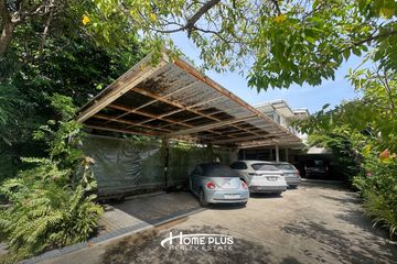 4 Bedroom House for sale in Phlapphla, Bangkok
