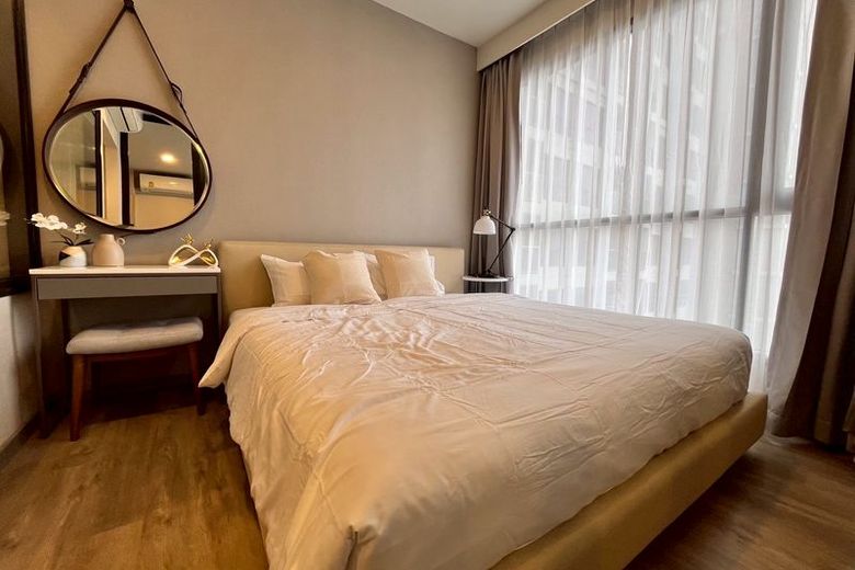 1 Bedroom Condo For Rent