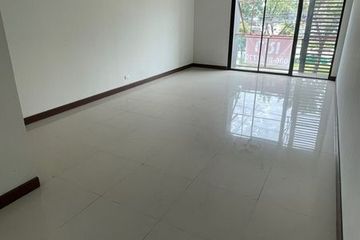 Commercial for rent in Nong Khang Phlu, Bangkok