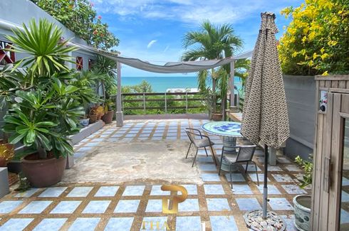 5 Bedroom Townhouse for sale in Phla, Rayong