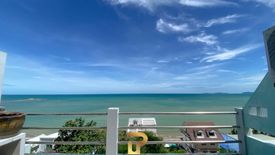 5 Bedroom Townhouse for sale in Phla, Rayong