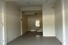 2 Bedroom Commercial for sale in Nong Mai Daeng, Chonburi