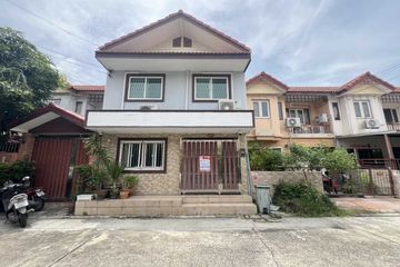 3 Bedroom Townhouse for sale in Banpisan Thakham 28, Samae Dam, Bangkok