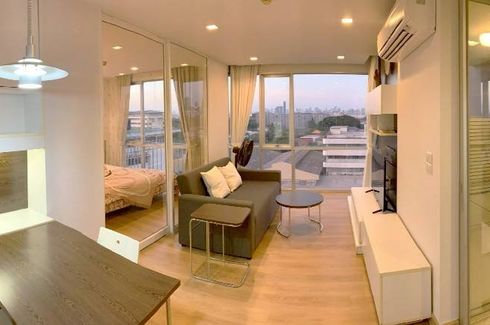 1 Bedroom Condo for sale in The Room Sukhumvit 64, Bang Chak, Bangkok near BTS Punnawithi