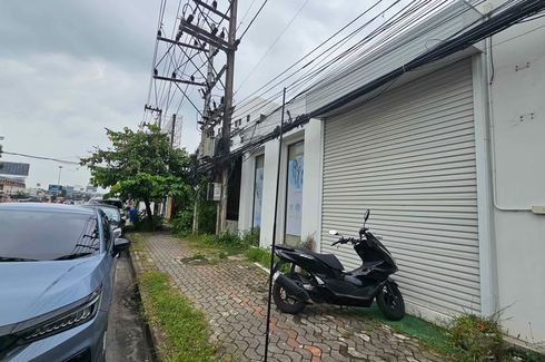 4 Bedroom Commercial for rent in Chang Phueak, Chiang Mai