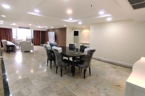 3 Bedroom Condo for rent in Khlong Toei, Bangkok near BTS Asoke