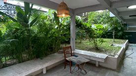 4 Bedroom House for rent in Khlong Tan Nuea, Bangkok near Airport Rail Link Ramkhamhaeng