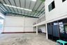 4 Bedroom Commercial for Sale or Rent in Prachathipat, Pathum Thani