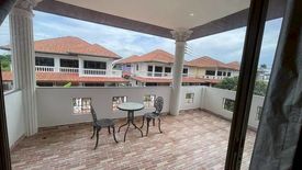 4 Bedroom Villa for sale in S.P. Townhome, Nong Prue, Chonburi