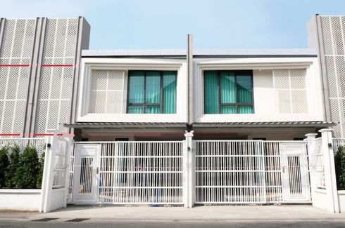 3 Bedroom Townhouse for rent in Khlong Tan Nuea, Bangkok near BTS Phrom Phong