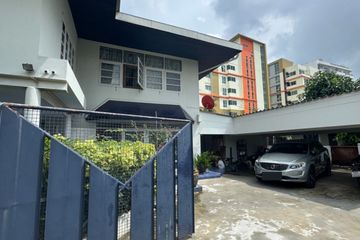 3 Bedroom House for sale in Phra Khanong Nuea, Bangkok near BTS Phra Khanong
