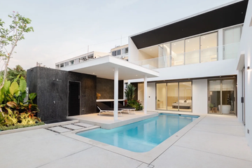 4 Bedroom Villa for Sale or Rent in Rawai, Phuket